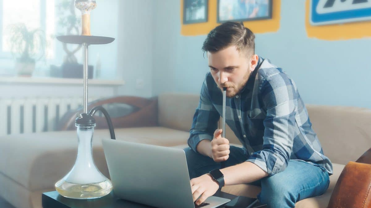 Rauchverhalten beim Rauchen einer Shisha